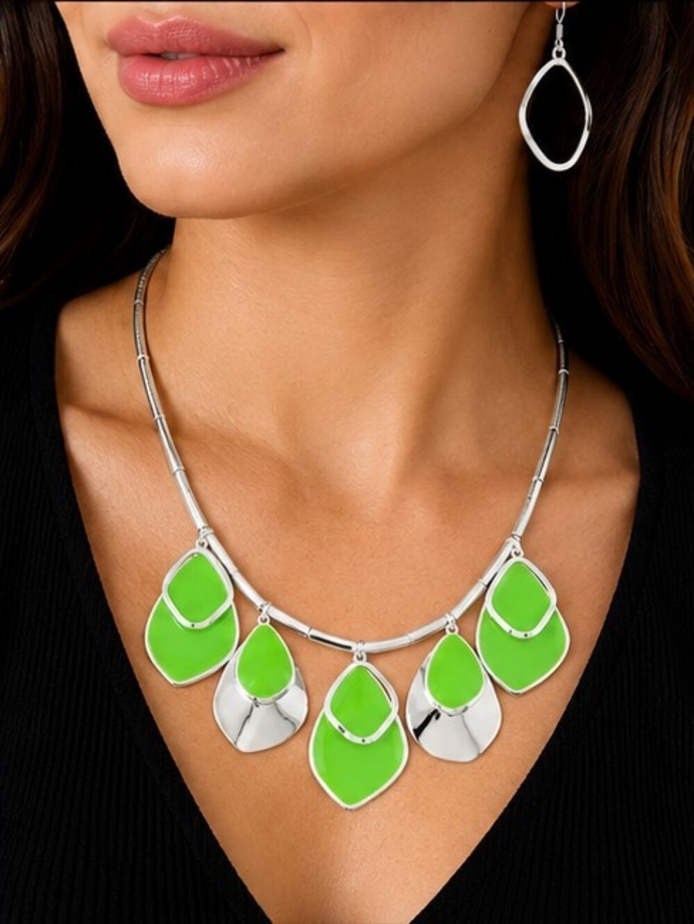 Chartreuse Enamel Statement Necklace Earrings Set Silver Tone Geometric NOS 17"
